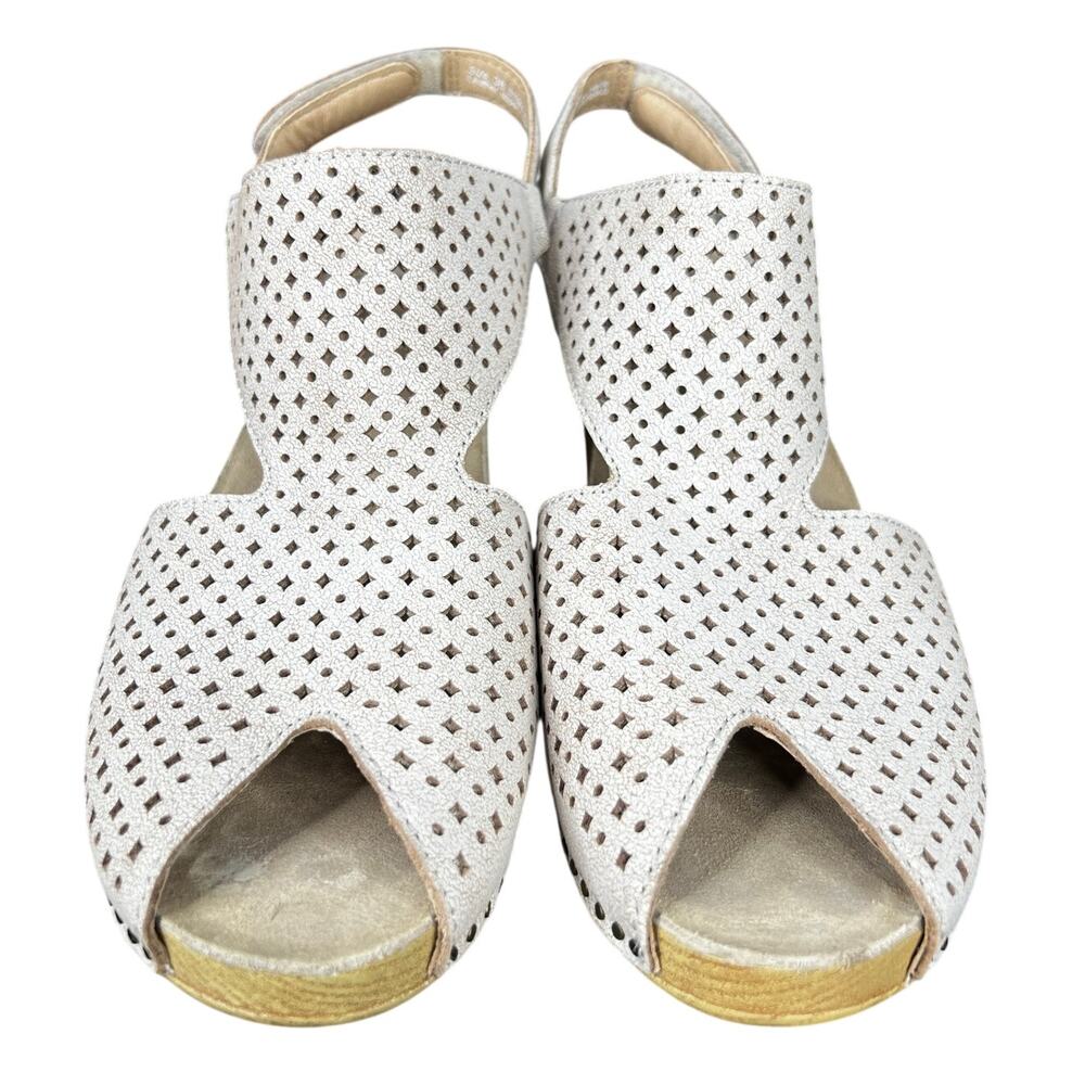 Dansko Women’s Teagan White Leather Laser Cut Sandal Size 38 US 7.5/8 - Picture 7 of 11